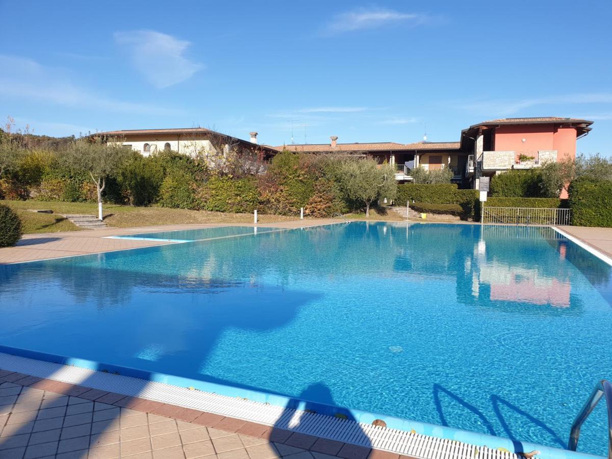 La Fenice Holiday Apartment Манерба дел Гарда Екстериор снимка