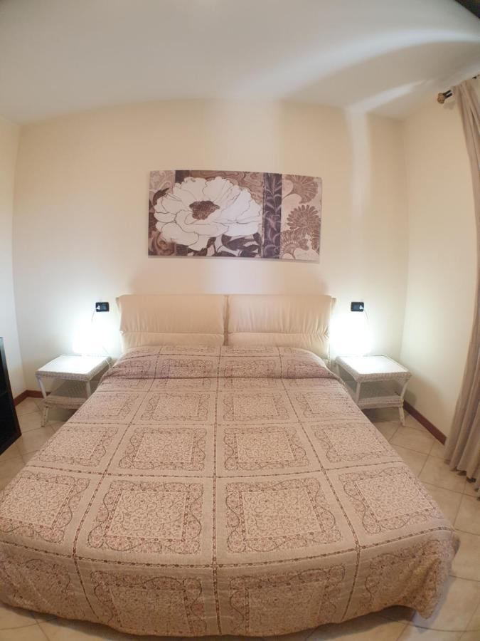 La Fenice Holiday Apartment Манерба дел Гарда Екстериор снимка