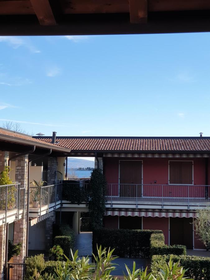 La Fenice Holiday Apartment Манерба дел Гарда Екстериор снимка